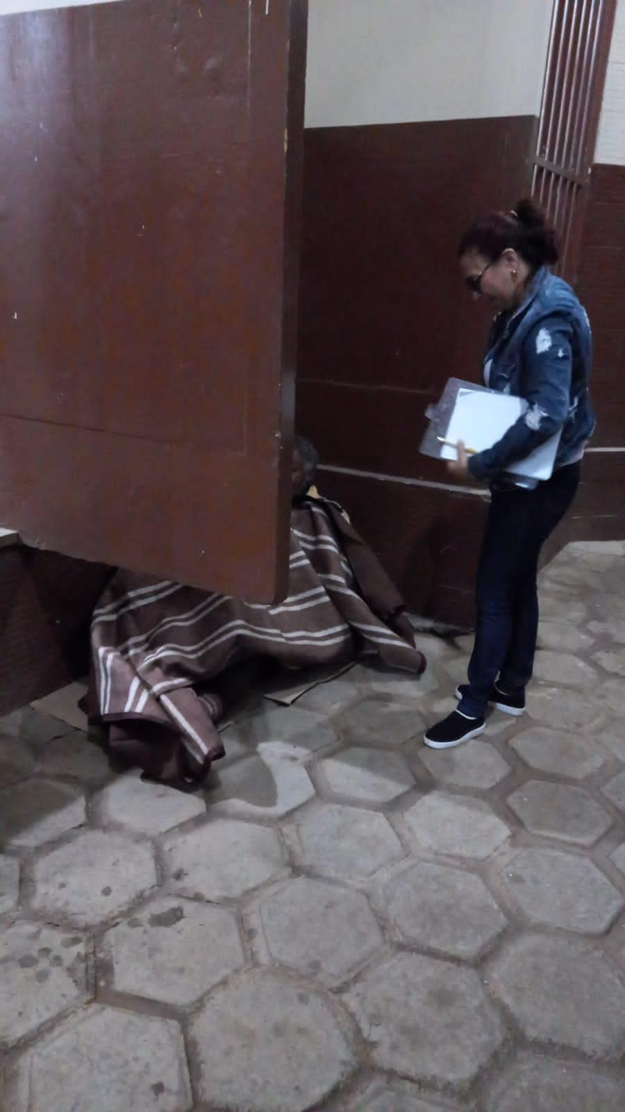 Assistência Social realiza abordagem e distribuição de cobertores às pessoas em situação de rua