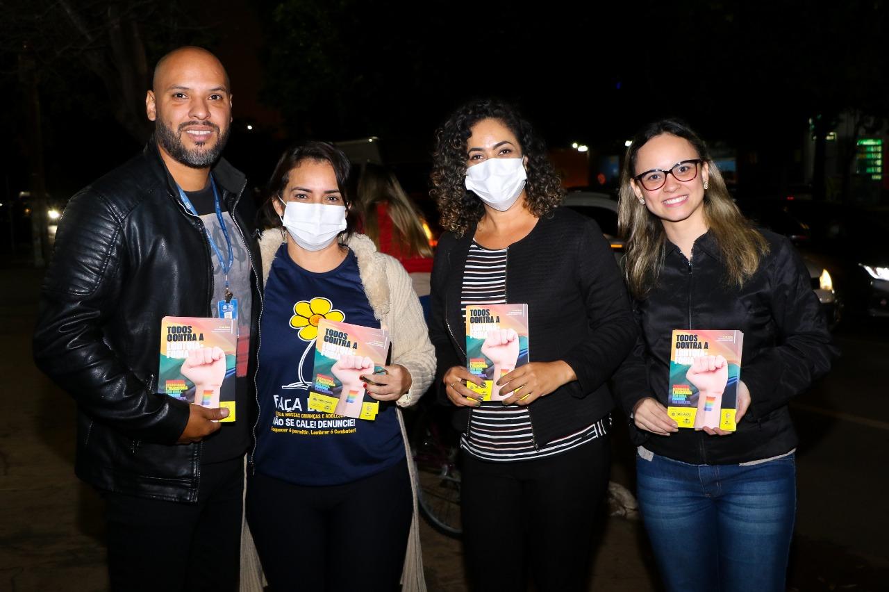 No dia de combate à LGBTQIA+fobia Conselho Municipal da Diversidade Sexual realiza ação de conscientização