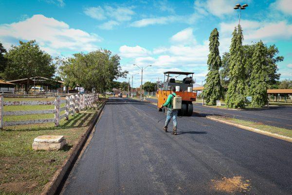 Prefeitura inicia obras de cooperação com o Sindicato Rural de TL