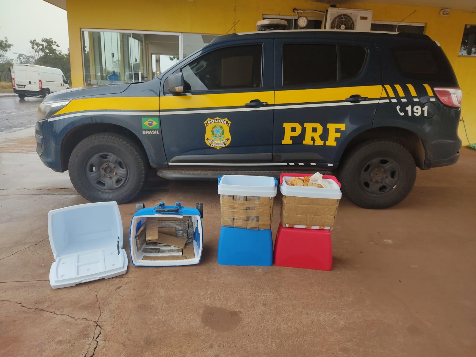 Menor é apreendido com tabletes de maconha pela PRF