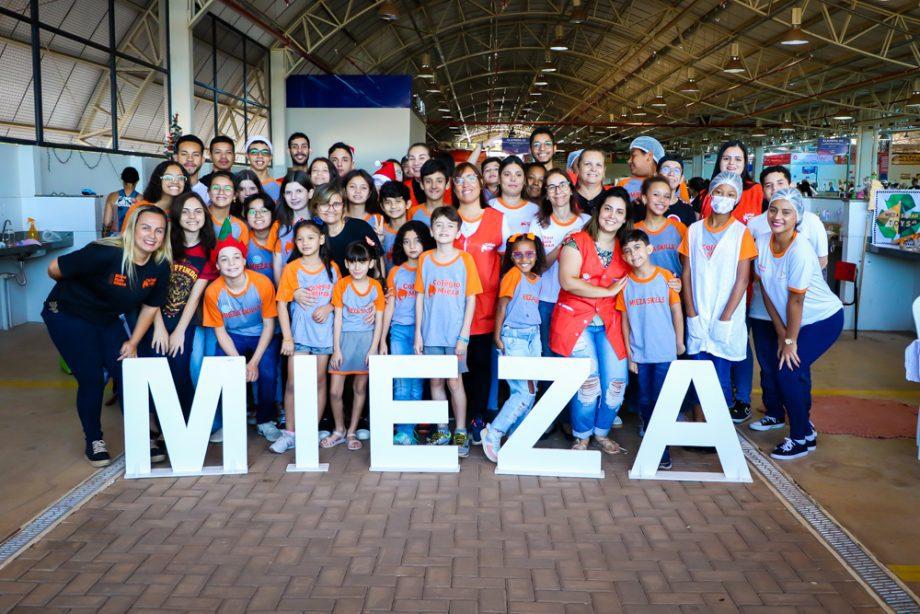 Feira Central Turística apoiou projeto de empreendedorismo realizado por alunos de TL Feira Central Turística apoiou projeto de empreendedorismo realizado por alunos de TL