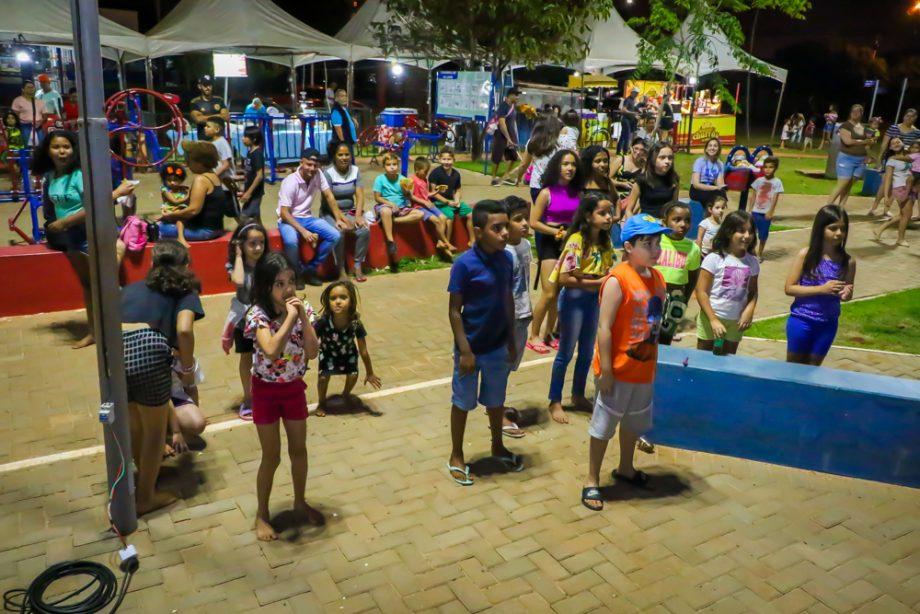 Projeto “Vida na Praça” leva lazer e arte ao bairro Novo Ipanema neste sábado Projeto “Vida na Praça” leva lazer e arte ao bairro Novo Ipanema neste sábado