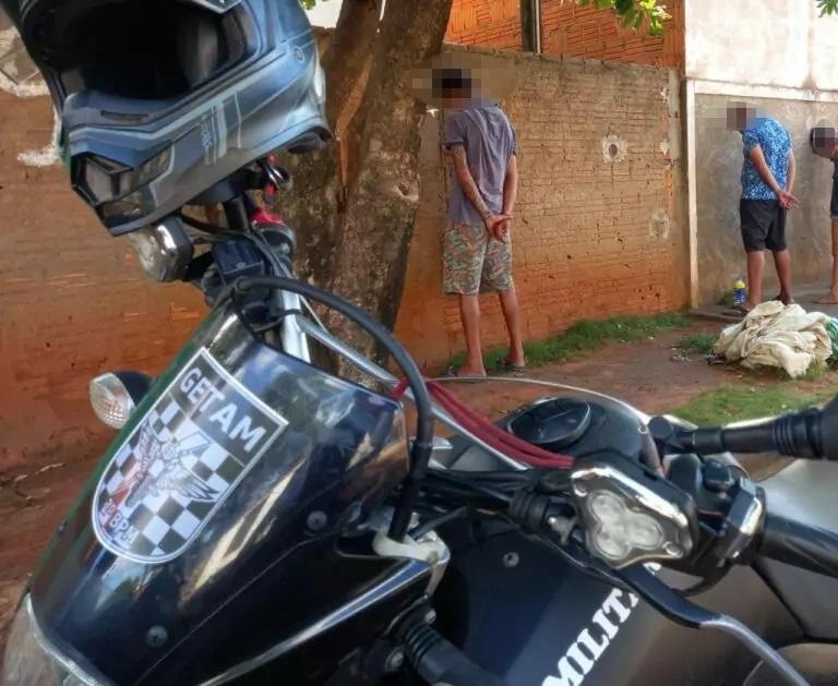 Um mês depois, suspeito de tráfico é detido de novo pela GETAM no Paranapungá Um mês depois, suspeito de tráfico é detido de novo pela GETAM no Paranapungá