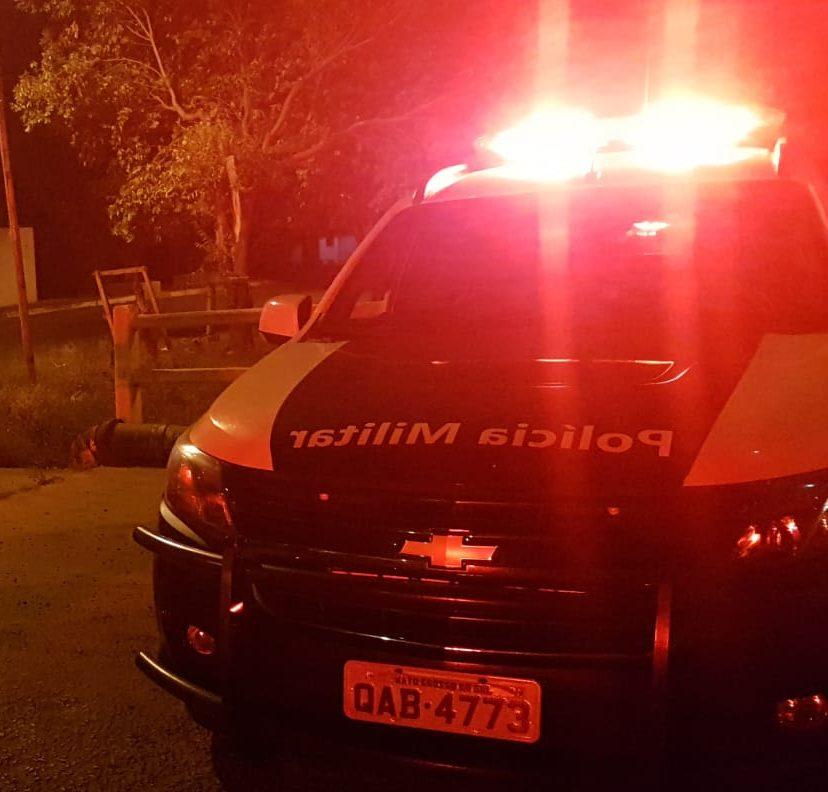 Ao deixar bar no “Zucão”, homem leva tijolada e sofre suposta fratura no maxilar 