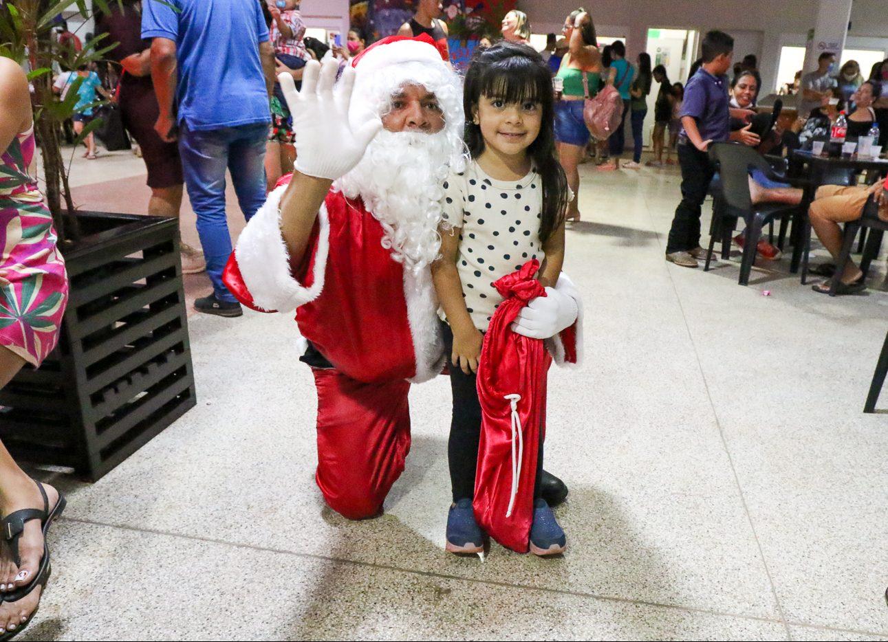 Feira Central será palco da tradicional chegada do Papai Noel nesta quarta-feira