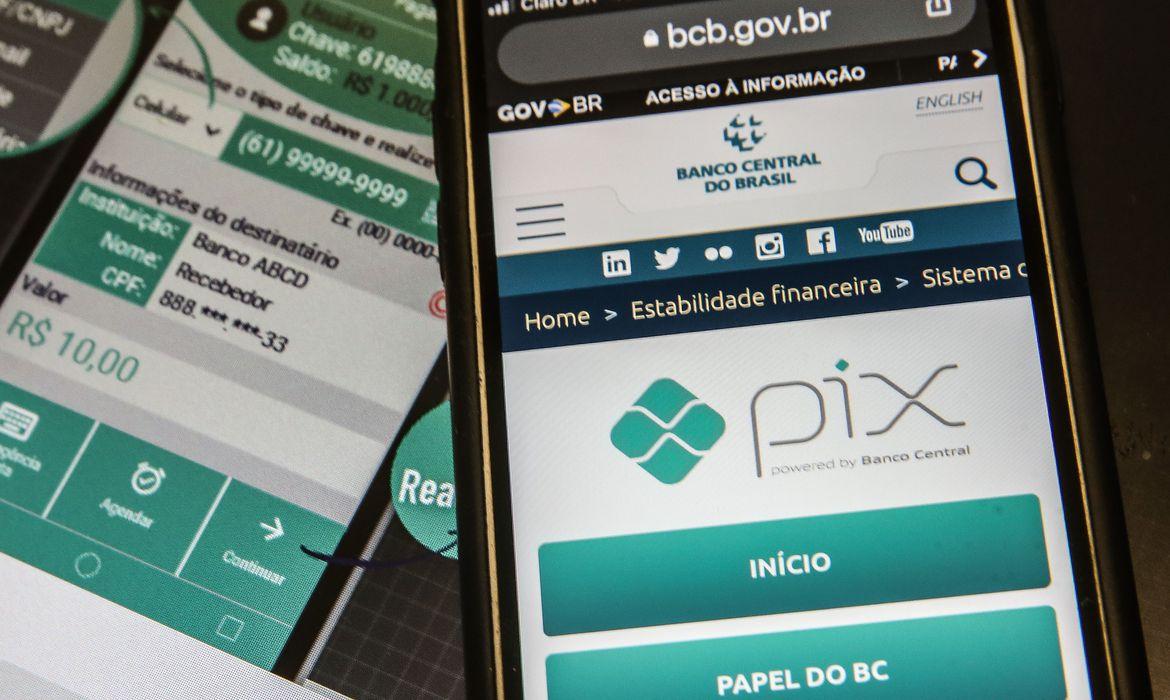 Pix deixará de ter limite por transação em 2023, anuncia Banco Central