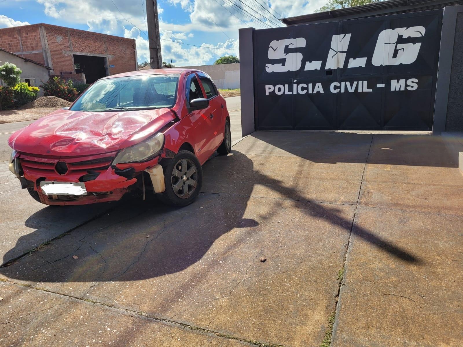 Polícia identifica e ouve motorista de Gol vermelho; veículo passará por perícia 