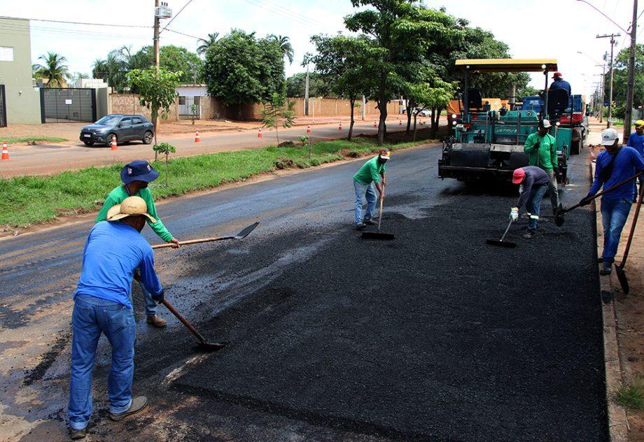 Avenida Júlio Ferreira Xavier, antiga Ponta Porã começa a receber recapeamento nesta segunda-feira 