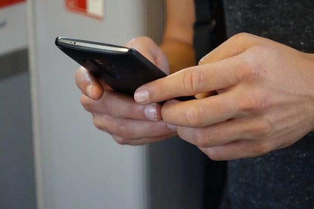 Prefeitura alerta população sobre links falsos e golpes nas redes sociais Prefeitura alerta população sobre links falsos e golpes nas redes sociais