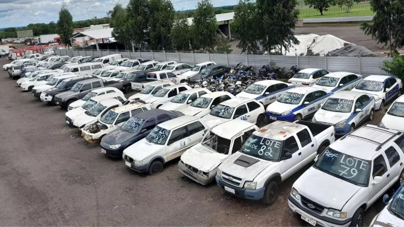 Leilão da Prefeitura de Campo Grande tem Hilux a partir de R$ 9,2 mil e Uno por R$ 1 mil
