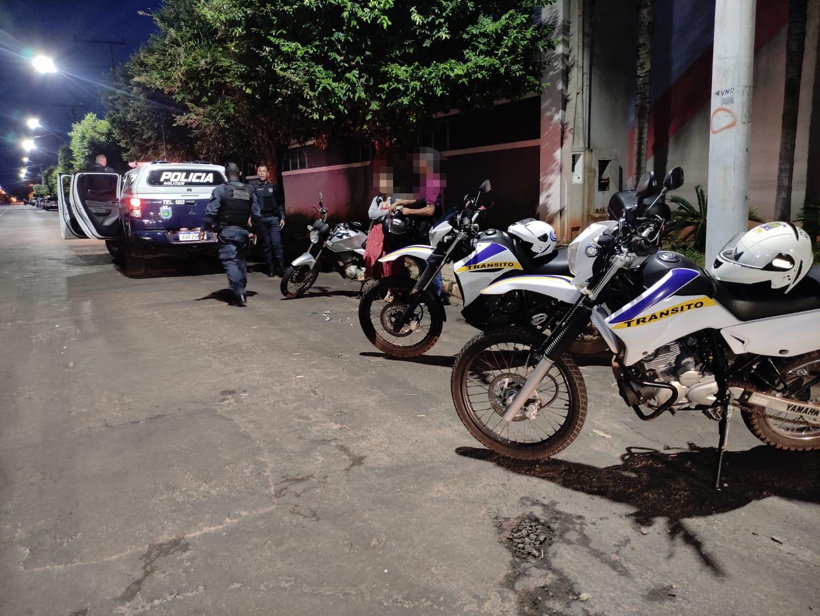 Com "escapamento aberto", homem sem CNH que comprou moto no Facebook tem veículo apreendido Com