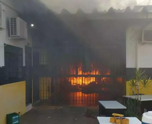 Em Cassilândia, rebelião termina com 107 transferidos e fim de visitas Em Cassilândia, rebelião termina com 107 transferidos e fim de visitas