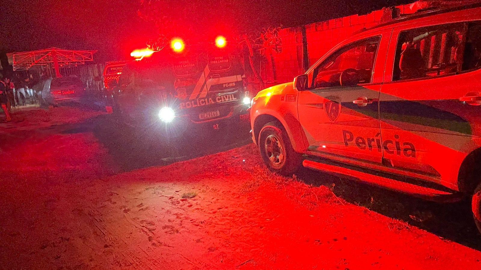 Notícia Urgente: PM registra homicídio na noite desta quarta-feira Notícia Urgente: PM registra homicídio na noite desta quarta-feira