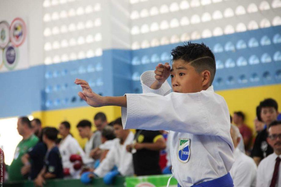 Thomaz Ryu Kobayashi vence seletivas e fará parte da delegação brasileira no Sul-americano de karatê Thomaz Ryu Kobayashi vence seletivas e fará parte da delegação brasileira no Sul-americano de karatê