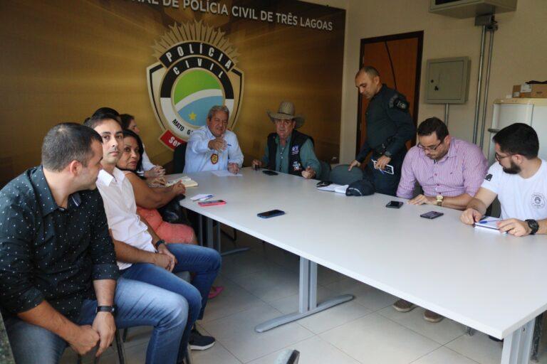 Possível ataque à escolas motiva reunião entre Prefeitura e Secretarias de Educação