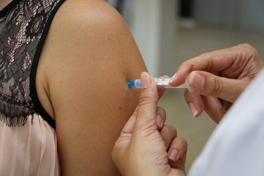Influenza – Vacina será liberada para toda população a partir de sábado (13)