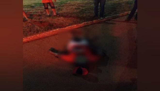 Homem é assassinado com facadas em Água Clara; Autor foi preso Homem é assassinado com facadas em Água Clara; Autor foi preso