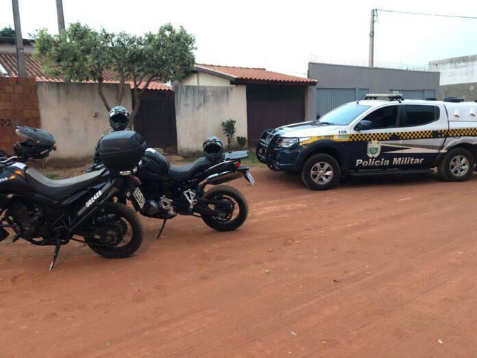 Homem “teimoso” é preso após descumprir medida protetiva e voltar à casa de ex no Jardim Guaporé