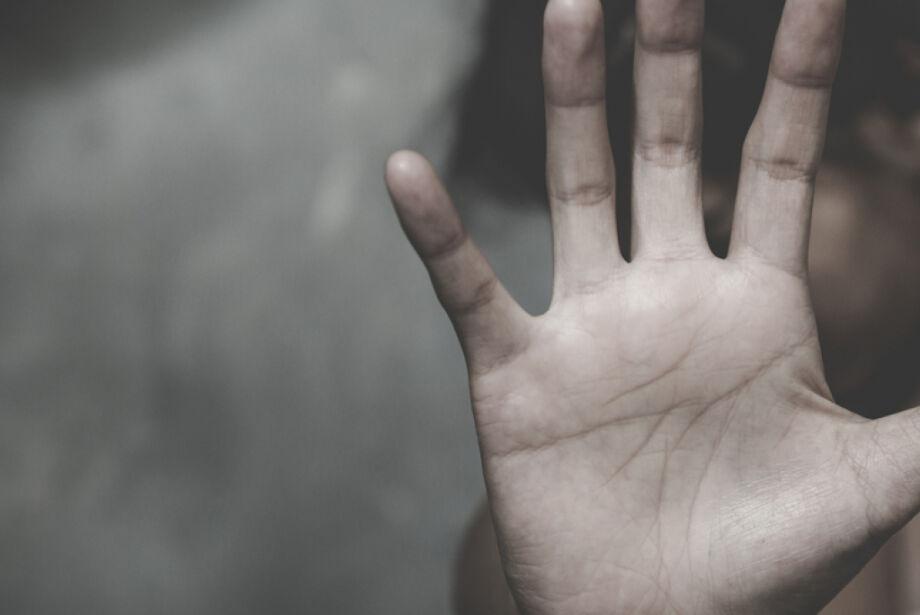 Líder religioso é preso suspeito de abusar de mulheres em 'cura espiritual'