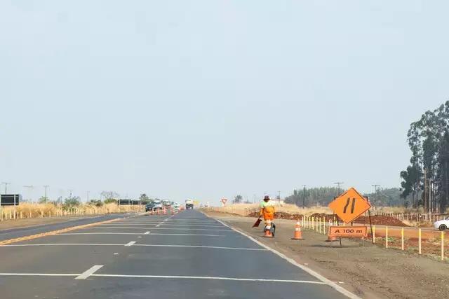 BR-163 tem 18 interdições para obras nesta segunda-feira 