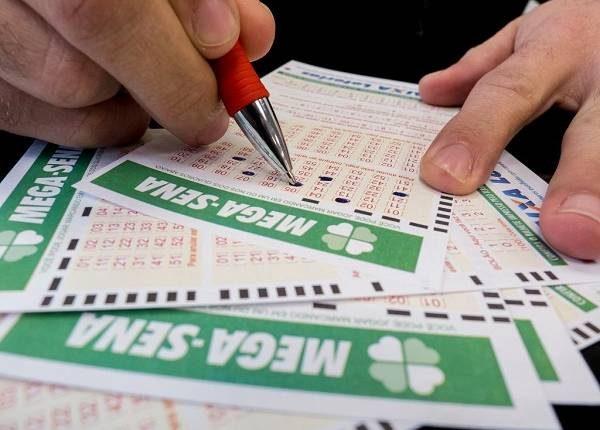 Mega-Sena sorteia nesta quinta-feira prêmio acumulado em R$ 6 milhões