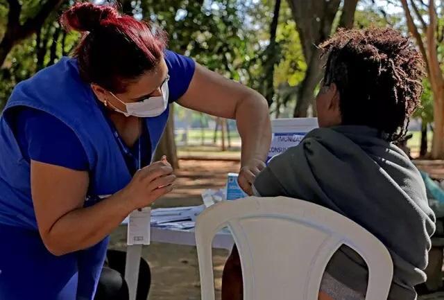 MS terá 7 profissionais do Mais Médicos em consultórios nas ruas e presídios MS terá 7 profissionais do Mais Médicos em consultórios nas ruas e presídios