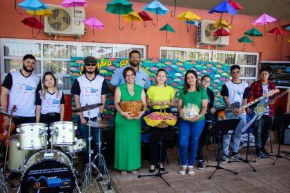 SMS realiza evento em alusão ao setembro amarelo para os usuários e servidores da Saúde Mental SMS realiza evento em alusão ao setembro amarelo para os usuários e servidores da Saúde Mental