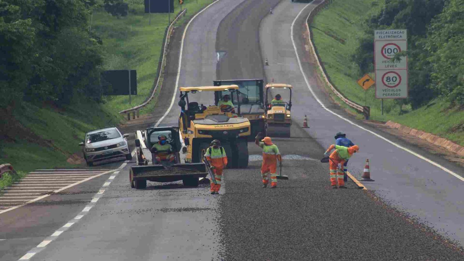 Vai pegar a estrada no feriadão? BR-163 tem 19 pontos de bloqueios em Mato Grosso do Sul Vai pegar a estrada no feriadão? BR-163 tem 19 pontos de bloqueios em Mato Grosso do Sul