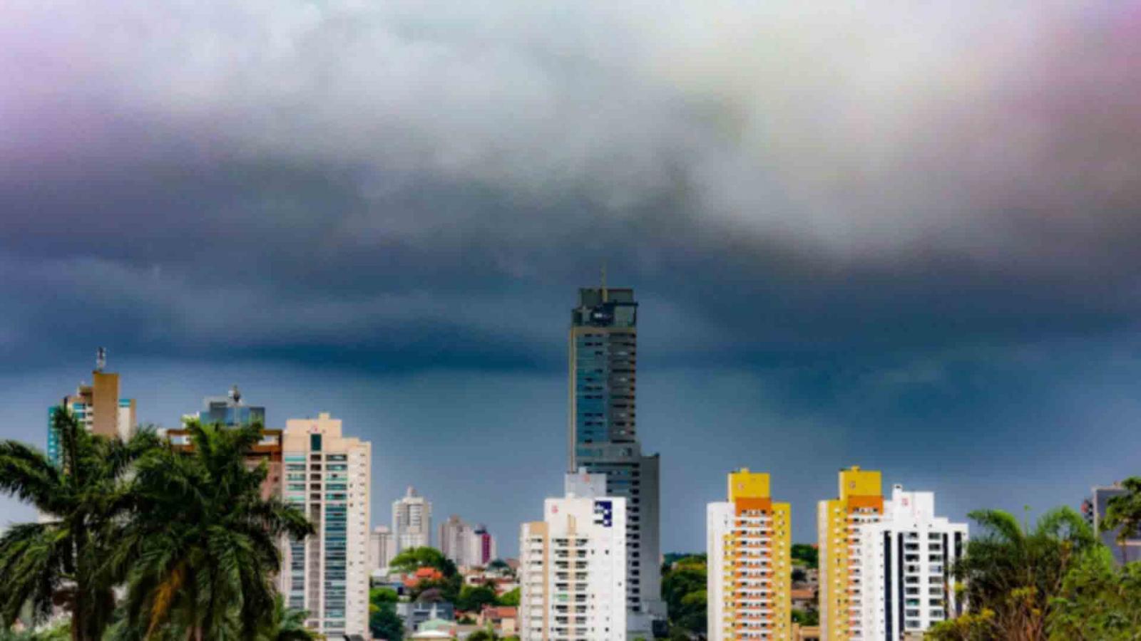 Inmet mantém alerta de tempestade em cidades de Mato Grosso do Sul Inmet mantém alerta de tempestade em cidades de Mato Grosso do Sul