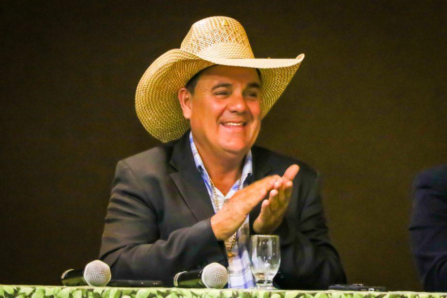 Prefeito Ângelo Guerreiro é aprovado por 87% da população de Três Lagoas Prefeito Ângelo Guerreiro é aprovado por 87% da população de Três Lagoas