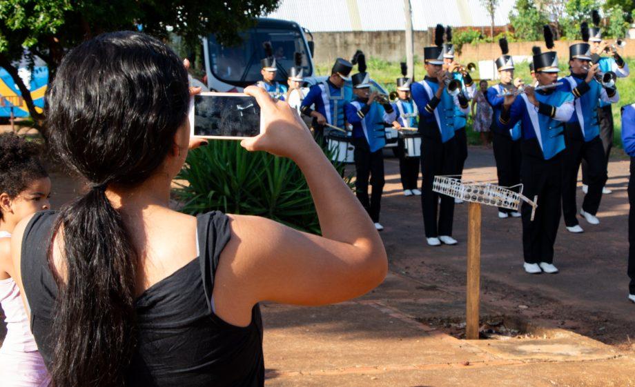 Jardim Brasília recebe primeira ação do projeto “Despertar com Música” da Banda Cristo Redentor Jardim Brasília recebe primeira ação do projeto “Despertar com Música” da Banda Cristo Redentor