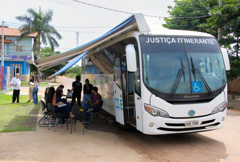 Justiça Itinerante estará nesta quinta-feira (23), na E.M. Parque São Carlos Justiça Itinerante estará nesta quinta-feira (23), na E.M. Parque São Carlos