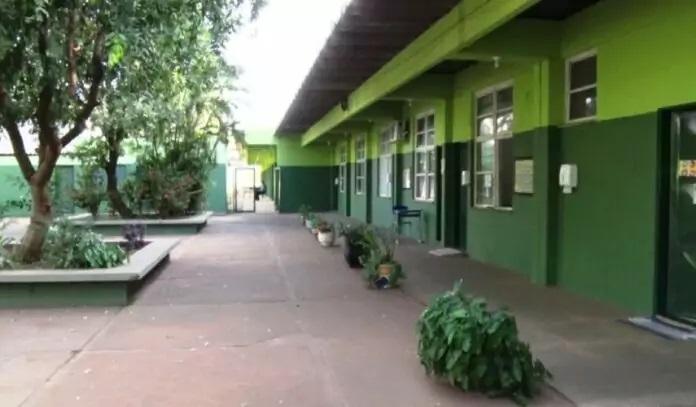 Pais e alunos votam, nesta quinta, para escolher diretores de escolas estaduais Pais e alunos votam, nesta quinta, para escolher diretores de escolas estaduais