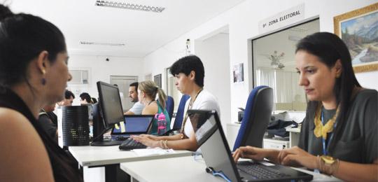 Três Lagoas possui 4,4 mil eleitores com o título cancelado, segundo TRE MS Três Lagoas possui 4,4 mil eleitores com o título cancelado, segundo TRE MS