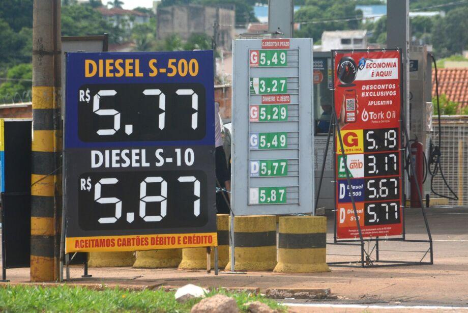 Com redução da Petrobras, Diesel deve custar em média R$5,77 em Mato Grosso do Sul Com redução da Petrobras, Diesel deve custar em média R$5,77 em Mato Grosso do Sul