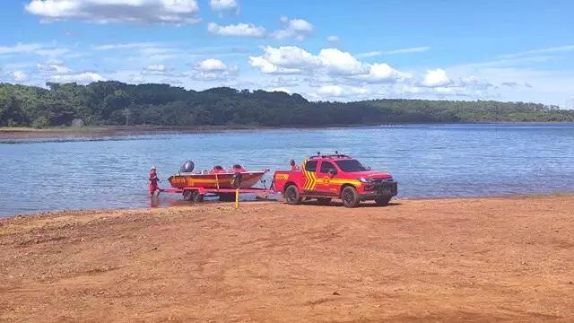 Em Selvíria, dois morrem afogados após barco ser atingido por tempestade e virar