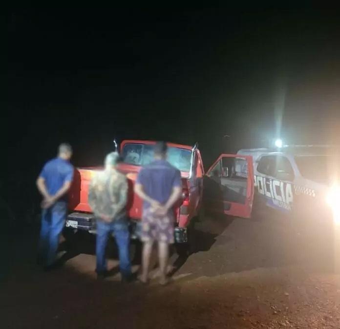 Em Selvíria, trio é preso por furto de animais e porte ilegal de arma de fogo
