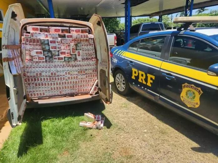 Em Três Lagoas, mais de 31 mil maços de cigarros são apreendidos em ação conjunta da PRF Em Três Lagoas, mais de 31 mil maços de cigarros são apreendidos em ação conjunta da PRF