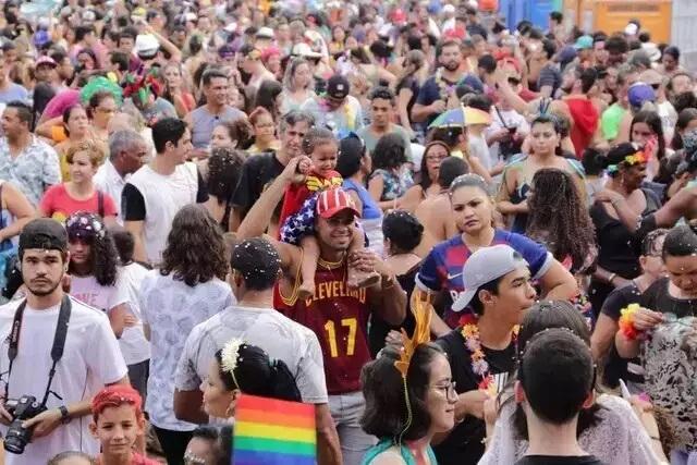 Governo divulga portaria com feriados e pontos facultativos em 2024 