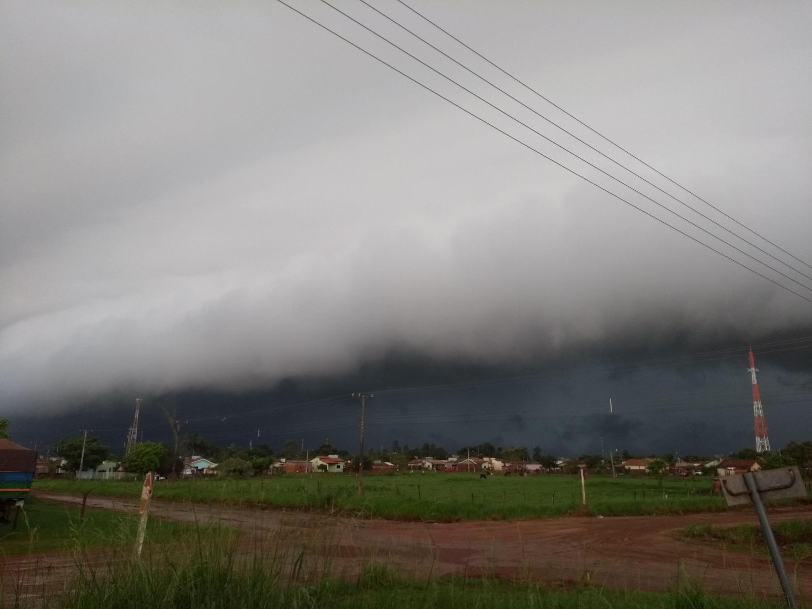 MS está sob risco de granizo e ventos de 100 km/h 
