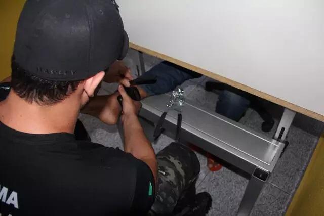 MS tem 240 homens monitorados por tornozeleiras eletrônicas a pedido de mulheres 