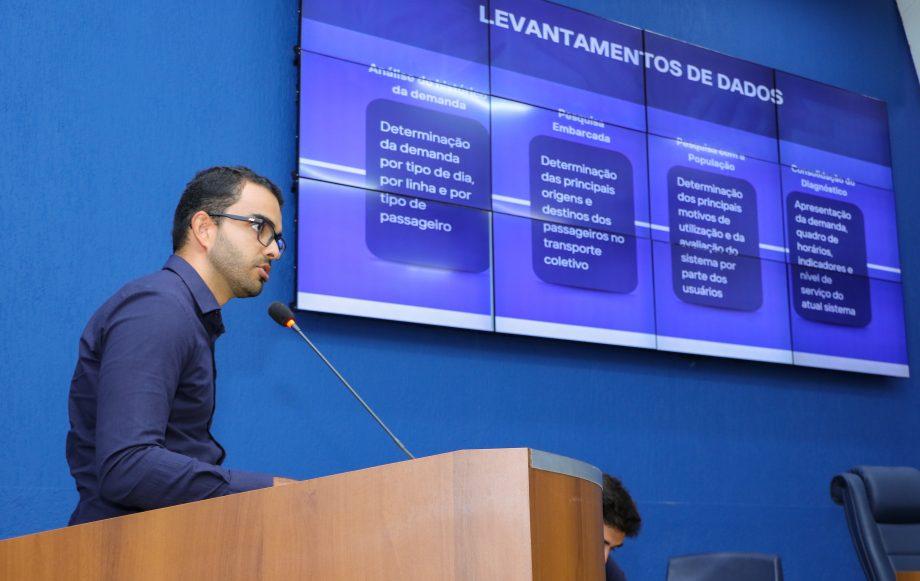 Prefeitura apresenta projeto de Concessão do Transporte Coletivo em audiência pública Prefeitura apresenta projeto de Concessão do Transporte Coletivo em audiência pública