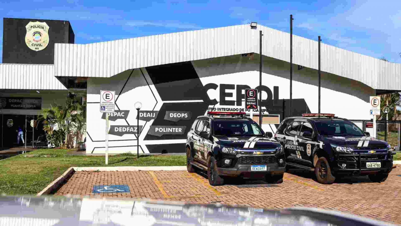 Na capital, morador de rua é colocado em carro de estranhos e espancado até ter braços quebrados