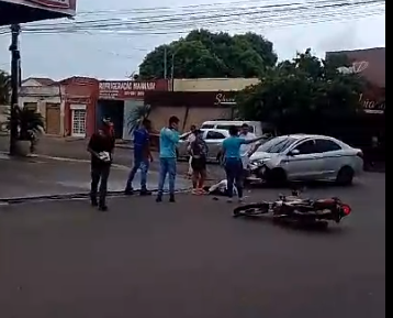 Motociclista fica ferido no 2º acidente de trânsito registrado na manhã desta terça-feira 