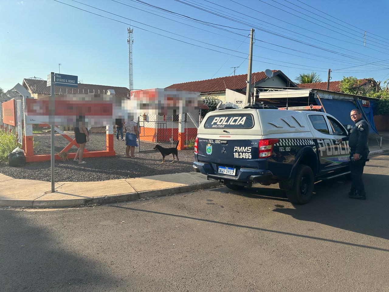 Nem concertina inibiu ação de ladrão que furtou depósito de gás no Santa Rita Nem concertina inibiu ação de ladrão que furtou depósito de gás no Santa Rita