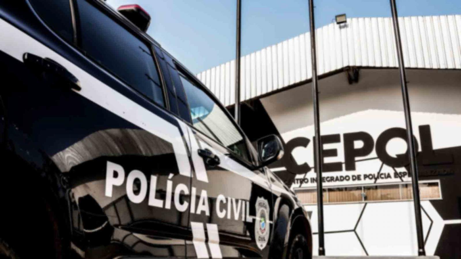 Pai tenta matar filho atropelado após discussão e vai preso na Capital Pai tenta matar filho atropelado após discussão e vai preso na Capital