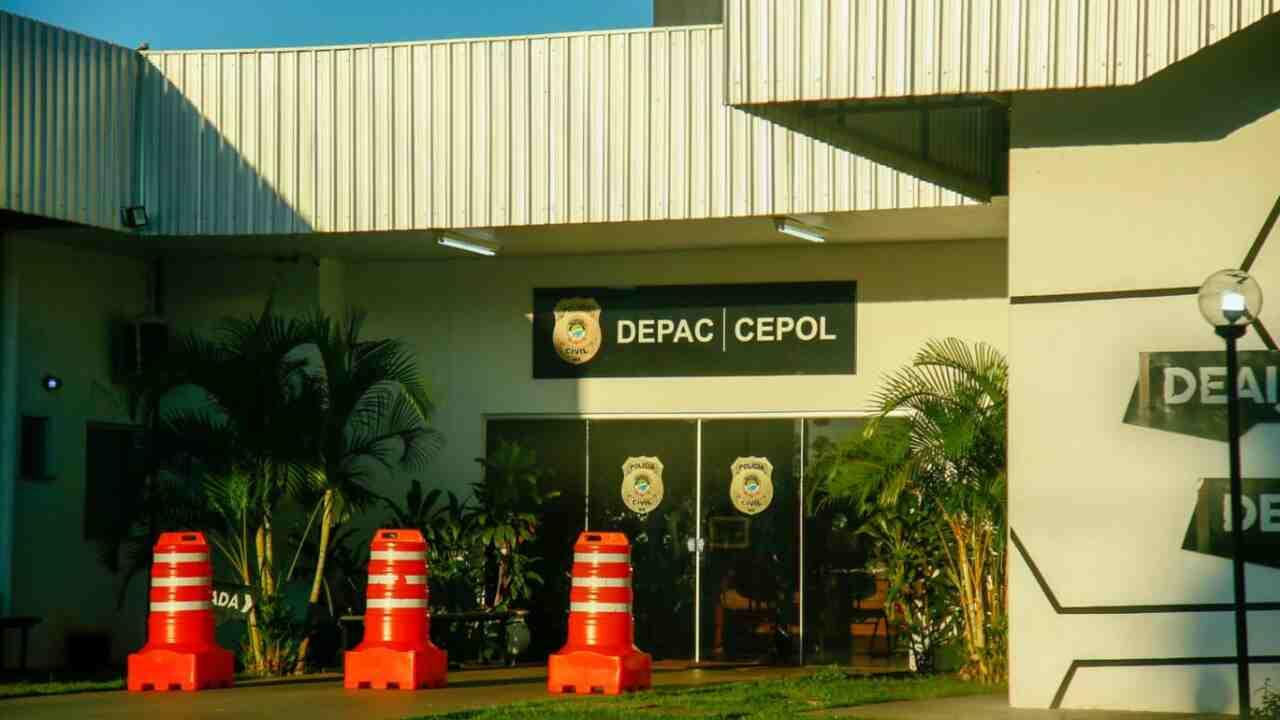 Catadores de reciclagem são presos com motocicleta comprada por R$ 1,2 mil e negam saber de furto