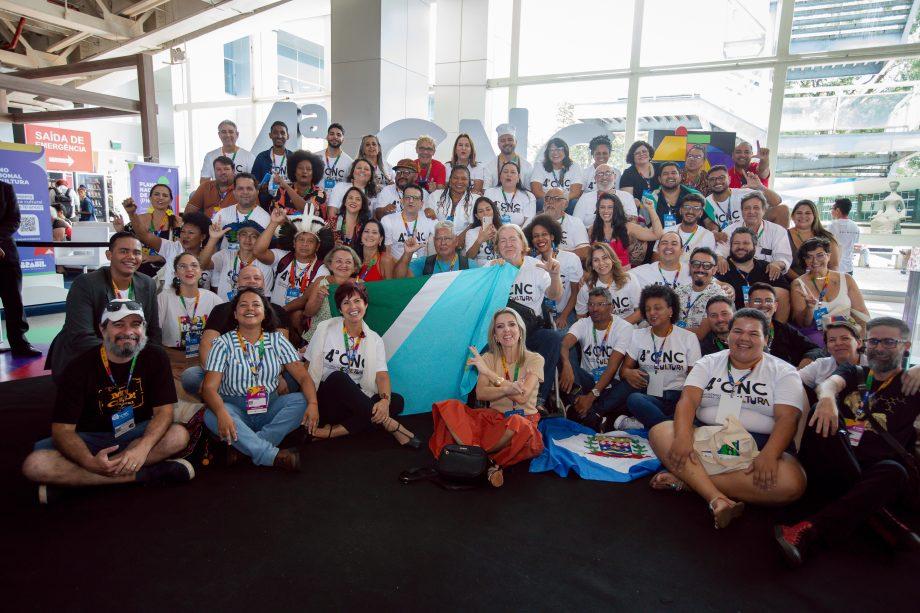 Diretoria de Cultura de Três Lagoas participa da 4ª Conferência Nacional de Cultura Diretoria de Cultura de Três Lagoas participa da 4ª Conferência Nacional de Cultura