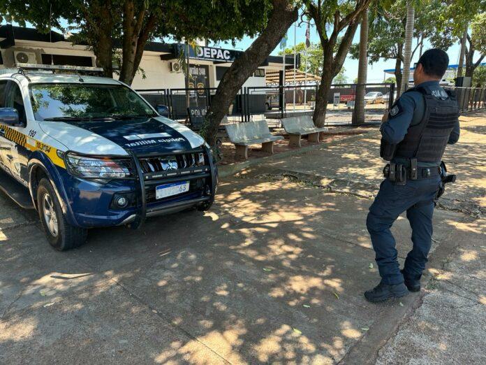 Homem é preso após descumprir medida protetiva contra sua ex-companheira no Jardim Carioca