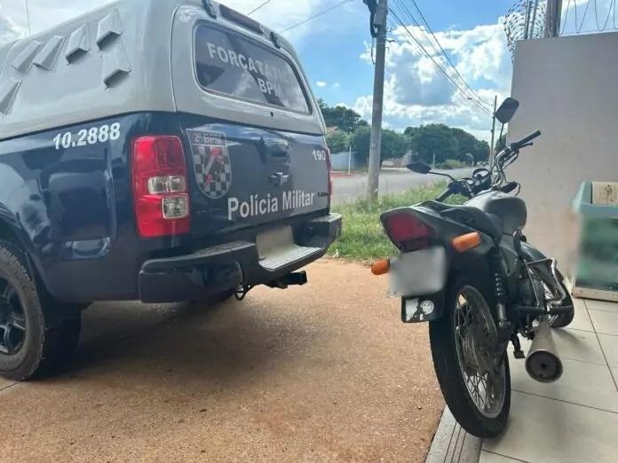 Moto furtada na frente de escritório no Centro é recuperada horas depois pela Força Tática Moto furtada na frente de escritório no Centro é recuperada horas depois pela Força Tática